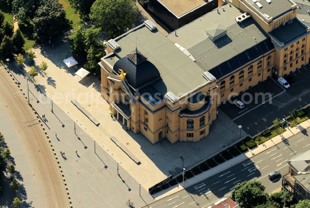 Gera from above - Theater and Philharmonie Thüringen in Gera in Thuringia. The Theater and Philharmonie Thüringen consists of the stages of the city of Gera and the State Theatre Altenburg