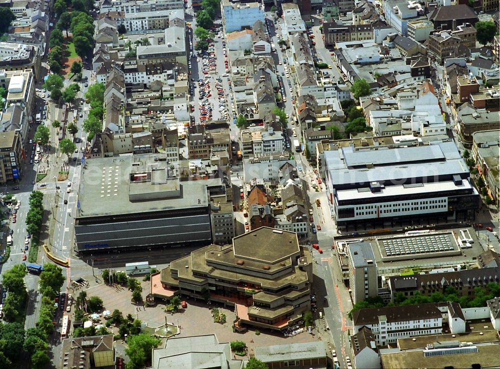 Aerial photograph Krefeld - Theater Square with silk weavers house in the center of Krefeld in North Rhine-Westphalia