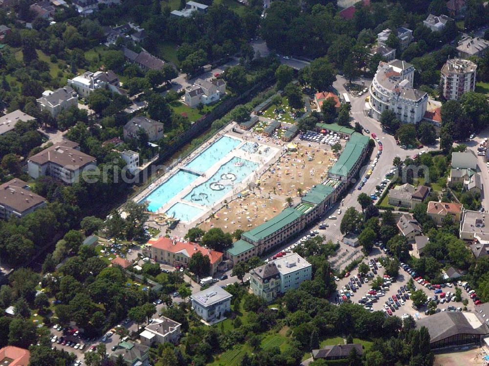 Aerial image Baden (Österreich) - Blick auf das Thermalbad der Kurstadt Baden in Niederösterreich.