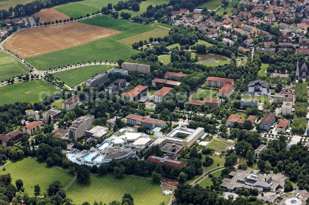 Aerial photograph Bad Füssing - Spa and swimming pools at the swimming pool of the leisure facility Europatherme in Bad Fuessing in the state Bavaria