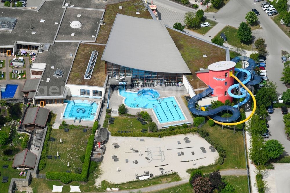 Ingolstadt from above - Spa and swimming pools at the swimming pool of the leisure facility WONNEMAR Erlebnisbad Ingolstadt on Suedliche Ringstrasse in Ingolstadt in the state Bavaria, Germany