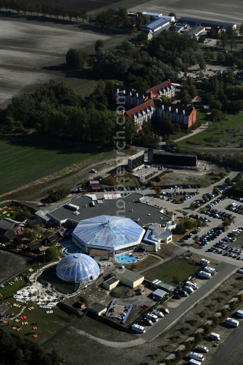 Bad Wilsnack from above - Spa and swimming pools at the swimming pool of the leisure facility Kristalltherme Bad Wilsnack in Bad Wilsnack in the state Brandenburg, Germany