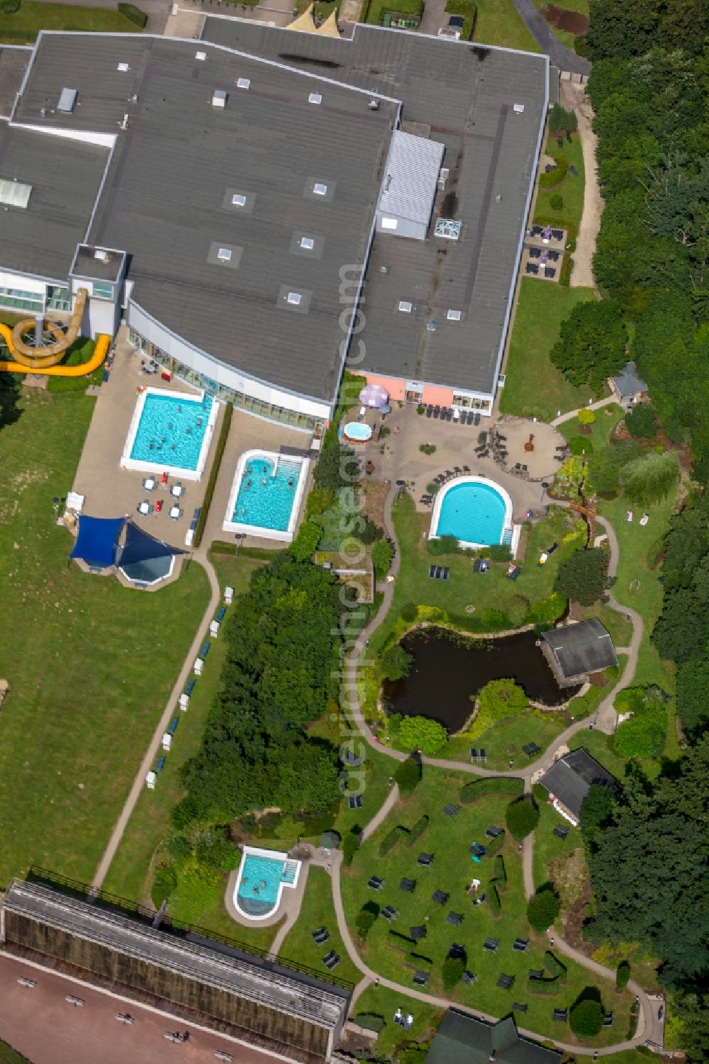 Arnsberg from above - Spa and swimming pools at the swimming pool of the leisure facility NASS a?? Freizeitbad Arnsberg in Arnsberg in the state North Rhine-Westphalia, Germany