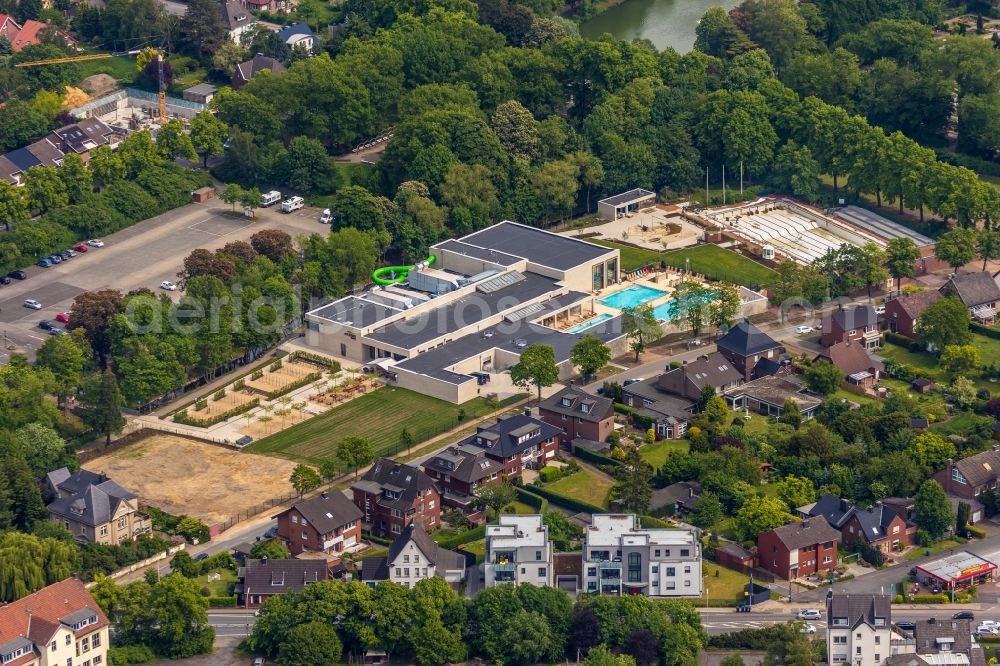 Aerial image Werne - Spa and swimming pool at the swimming pool of Recreation Natur-Solebad Werne GmbH in Werne in the state North Rhine-Westphalia