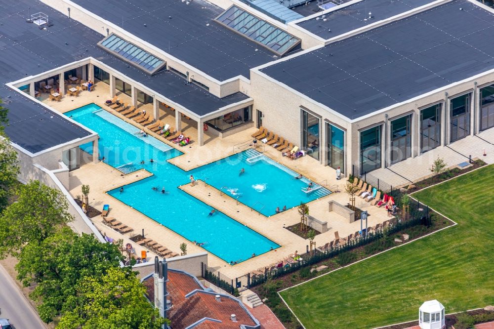 Aerial photograph Werne - Spa and swimming pool at the swimming pool of Recreation Natur-Solebad Werne GmbH in Werne in the state North Rhine-Westphalia