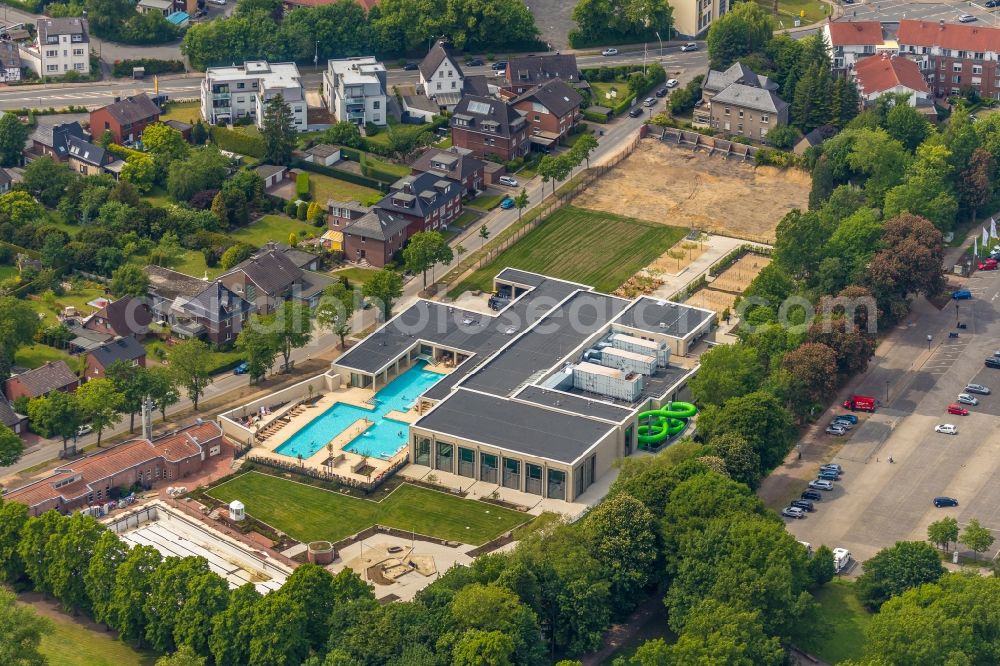 Aerial image Werne - Spa and swimming pool at the swimming pool of Recreation Natur-Solebad Werne GmbH in Werne in the state North Rhine-Westphalia