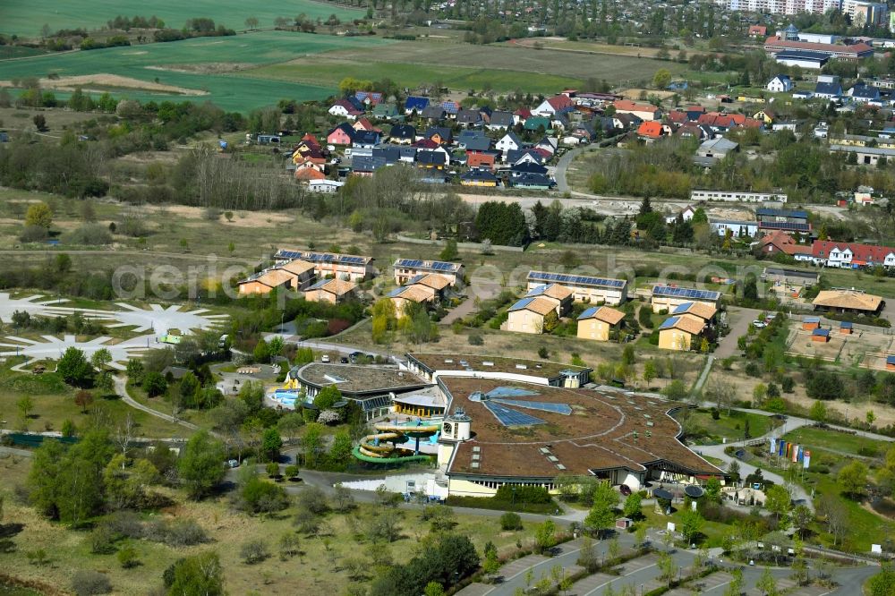 Templin from above - Spa and swimming pools at the swimming pool of the leisure facility NaturThermeTemplin on Dargersdorfer Strasse in Templin in the state Brandenburg, Germany