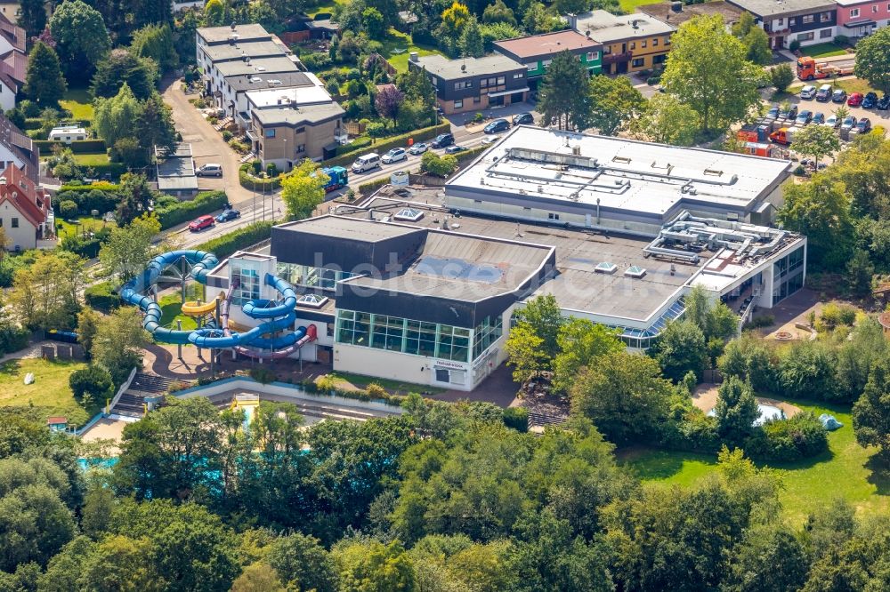 Aerial photograph Gevelsberg - Spa and swimming pools at the swimming pool of the leisure facility Schwimm-in Gevelsberg on Ochsenkonp in Gevelsberg in the state North Rhine-Westphalia, Germany