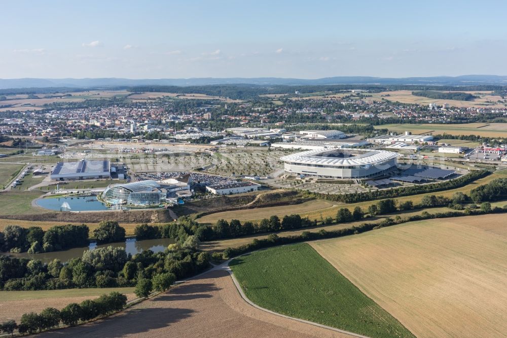 Sinsheim from the bird's eye view: Spa and swimming pools at the swimming pool of the leisure facility in Sinsheim in the state Baden-Wuerttemberg