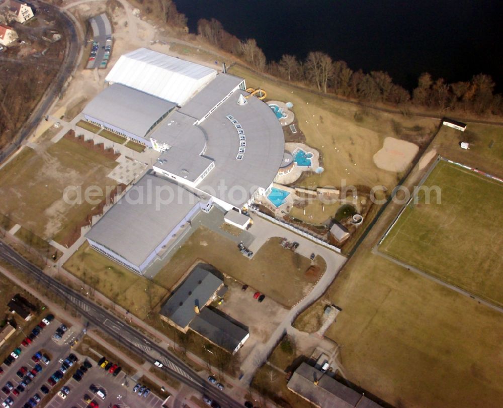 Aerial image Oranienburg - Spa and swimming pools at the swimming pool of the leisure facility TURM ErlebnisCity on Andre-Picon-Strasse in Oranienburg in the state Brandenburg, Germany