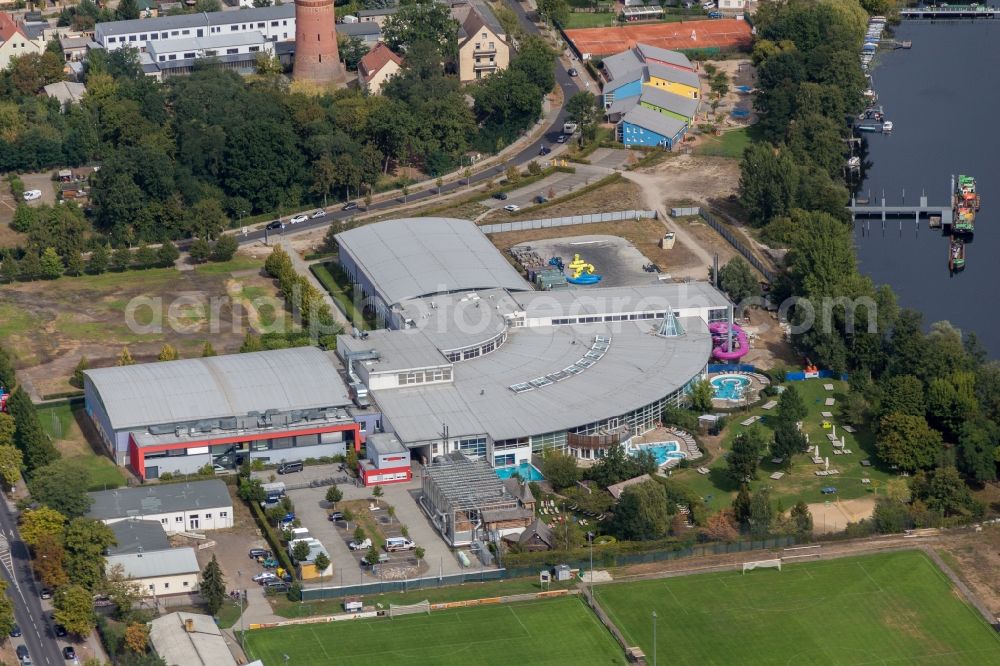 Oranienburg from the bird's eye view: Spa and swimming pools at the swimming pool of the leisure facility TURM ErlebnisCity on Andre-Picon-Strasse in Oranienburg in the state Brandenburg, Germany