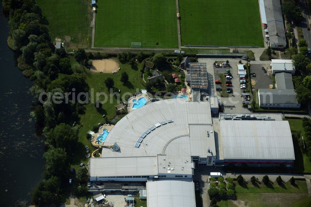 Aerial photograph Oranienburg - Spa and swimming pools at the swimming pool of the leisure facility TURM ErlebnisCity in Oranienburg in the state Brandenburg