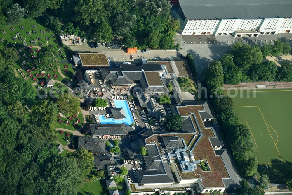 Berlin from above - Spa and swimming pool of Recreation Vabali Spa at Seydlitzstrasse the Moabit district of Berlin, Germany