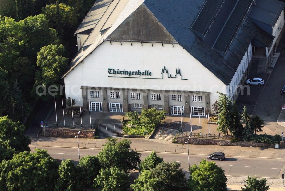 Aerial image Erfurt - View at the Thüringenhalle which is located in Erfurt in the state of Thuringia. The Thüringenhalle is located in the Löbervorstadt at the road at the Thüringenhalle