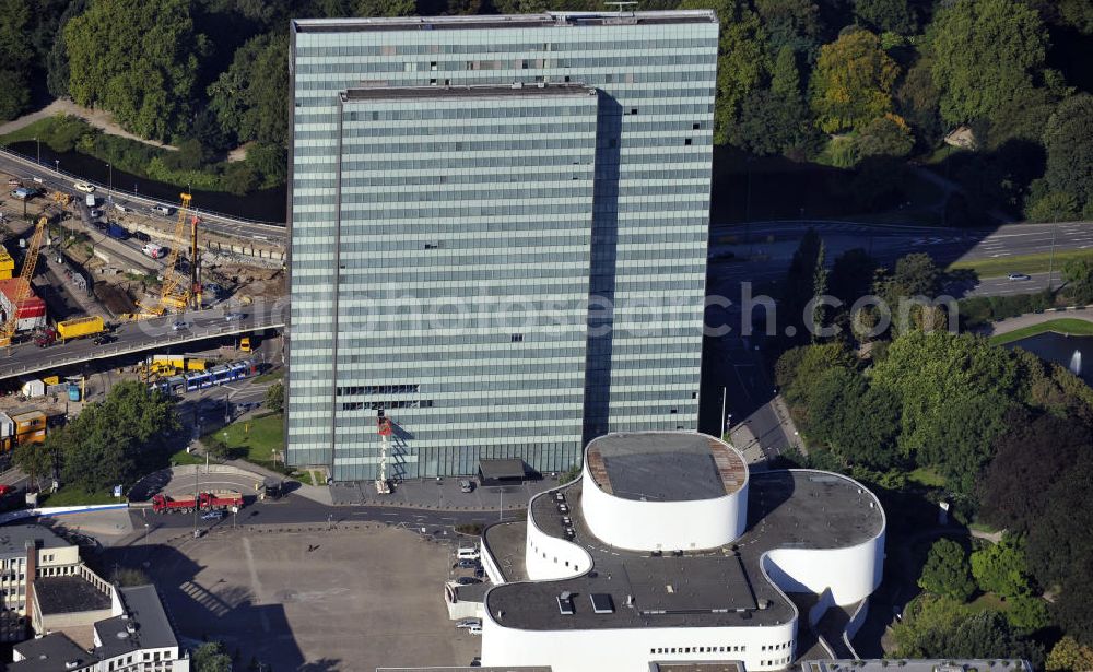 Düsseldorf from above - Blick auf das Thyssen-Hochhaus den Sitz der Thyssen Krupp AG und das Schauspielhaus. Duesseldorf administrative building of the Thyssen steel company and the theatre.