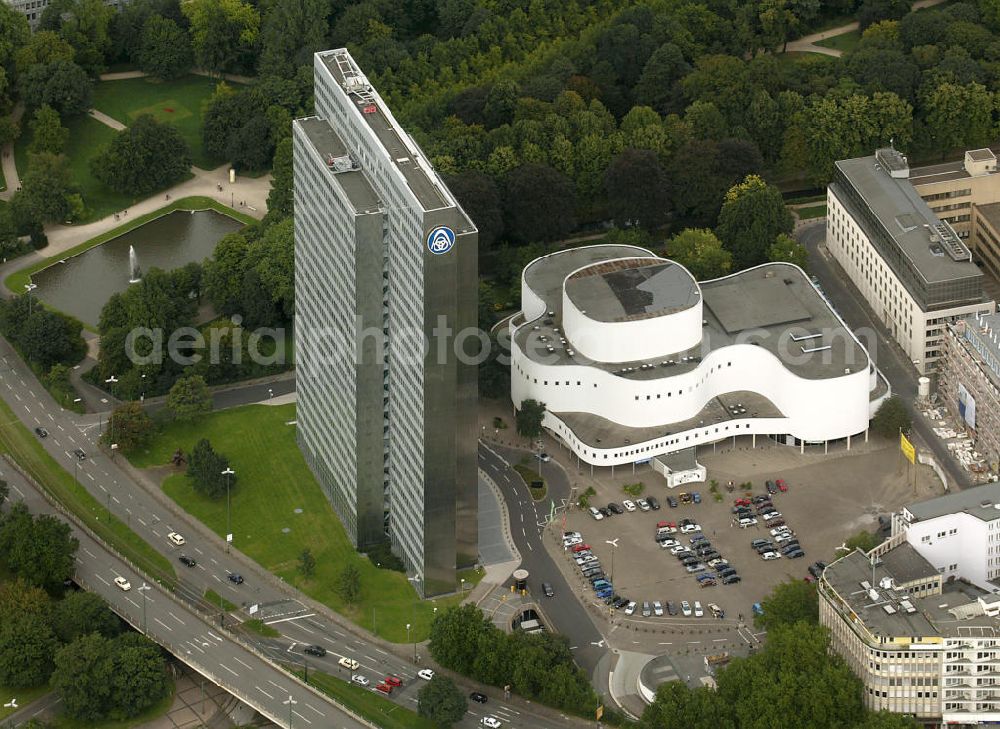 Aerial image Düsseldorf - Blick auf das Thyssen-Hochhaus den Sitz der Thyssen Krupp AG und das Schauspielhaus. Duesseldorf administrative building of the Thyssen steel company and the theatre.