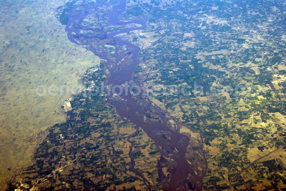 Dera Ghazi Khan from the bird's eye view: Tiefebene bei Dera Ghazi Khan in Pakistan.