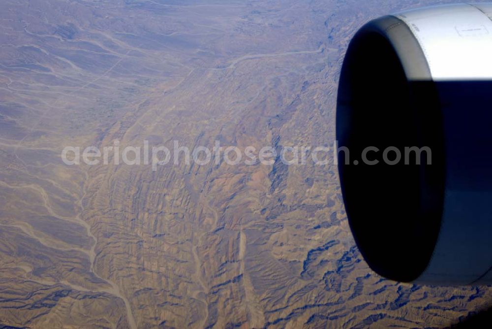 Dera Ghazi Khan / Pakistan from above - Grenze zu Afghanistan westlich der Tiefebene bei Dera Ghazi Khan in Pakistan.