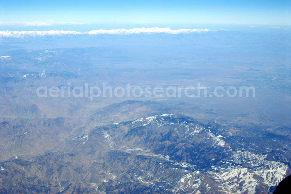 Dera Ghazi Khan / Pakistan from above - Grenze zu Afghanistan westlich der Tiefebene bei Dera Ghazi Khan in Pakistan.