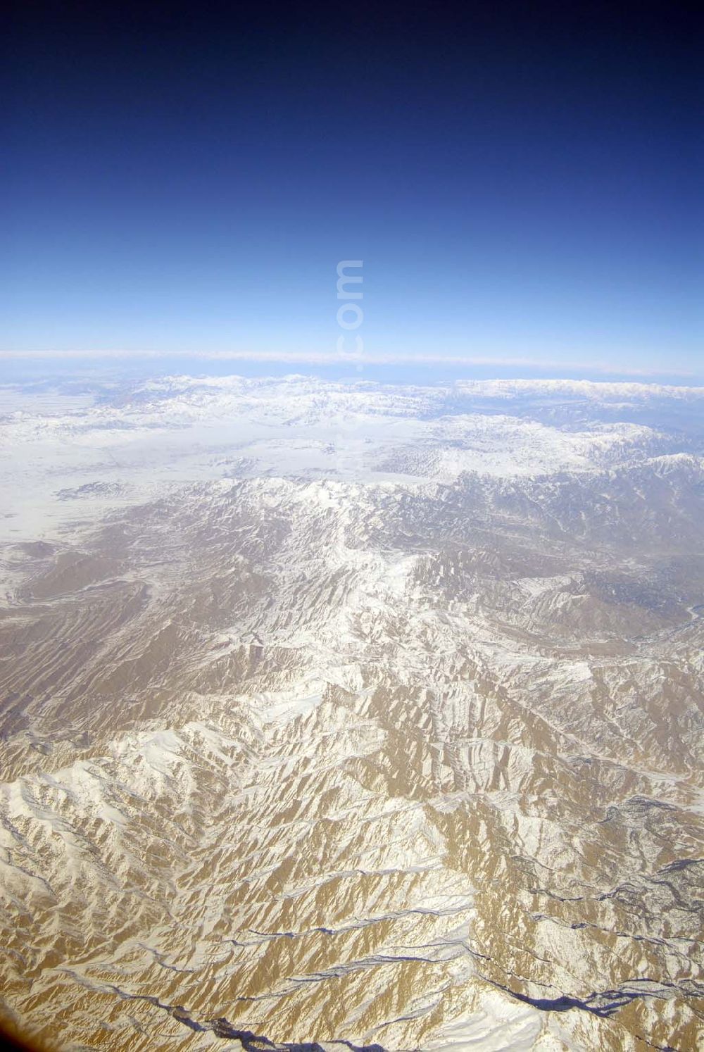 Dera Ghazi Khan / Pakistan from the bird's eye view: Grenze zu Afghanistan westlich der Tiefebene bei Dera Ghazi Khan in Pakistan.