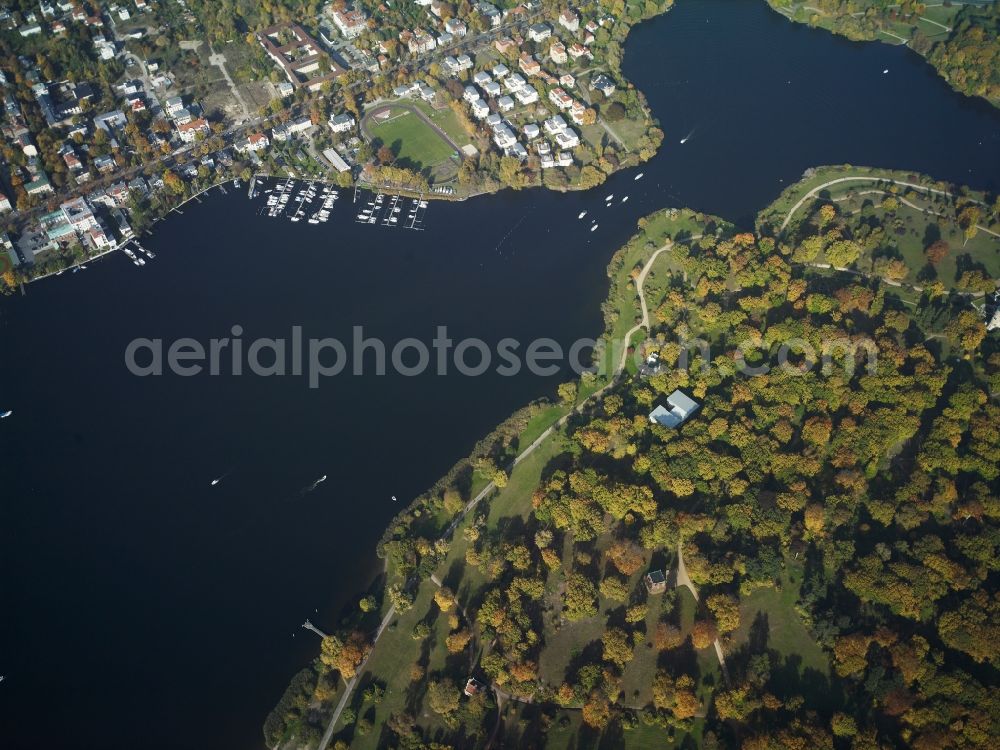 Potsdam from the bird's eye view: View of the lake Tiefer See in Potsdam in the state Brandenburg