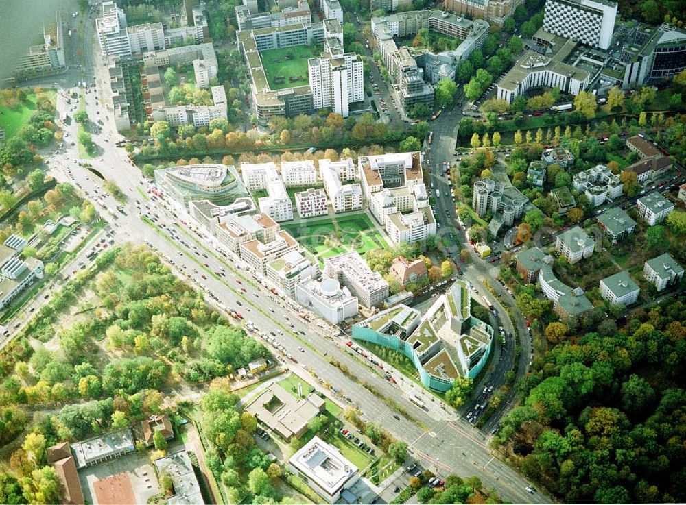 Berlin - Tiergarten from the bird's eye view: Tiergartendreieck mit den Botschaften der Nordischen Länder in Berlin - Tiergarten.