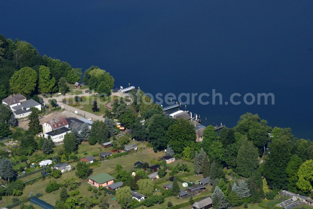 Aerial image Altenhof, Schorfheide - Tables and benches of open-air restaurants Old fishing on the shores of the Werbellinsee in Altenhof, Schorfheide in the state Brandenburg