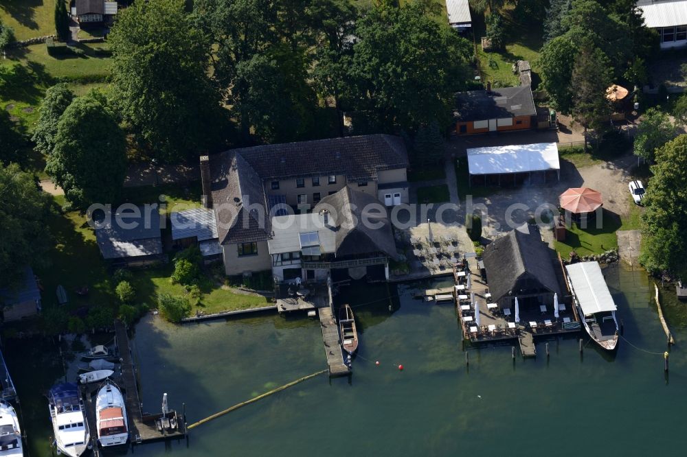 Altenhof, Schorfheide from above - Tables and benches of open-air restaurants Old fishing on the shores of the Werbellinsee in Altenhof, Schorfheide in the state Brandenburg