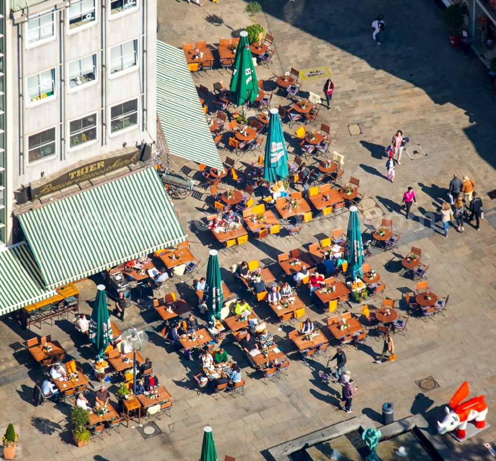 Aerial photograph Dortmund - Tables and benches of open-air restaurants in Dortmund in the state North Rhine-Westphalia