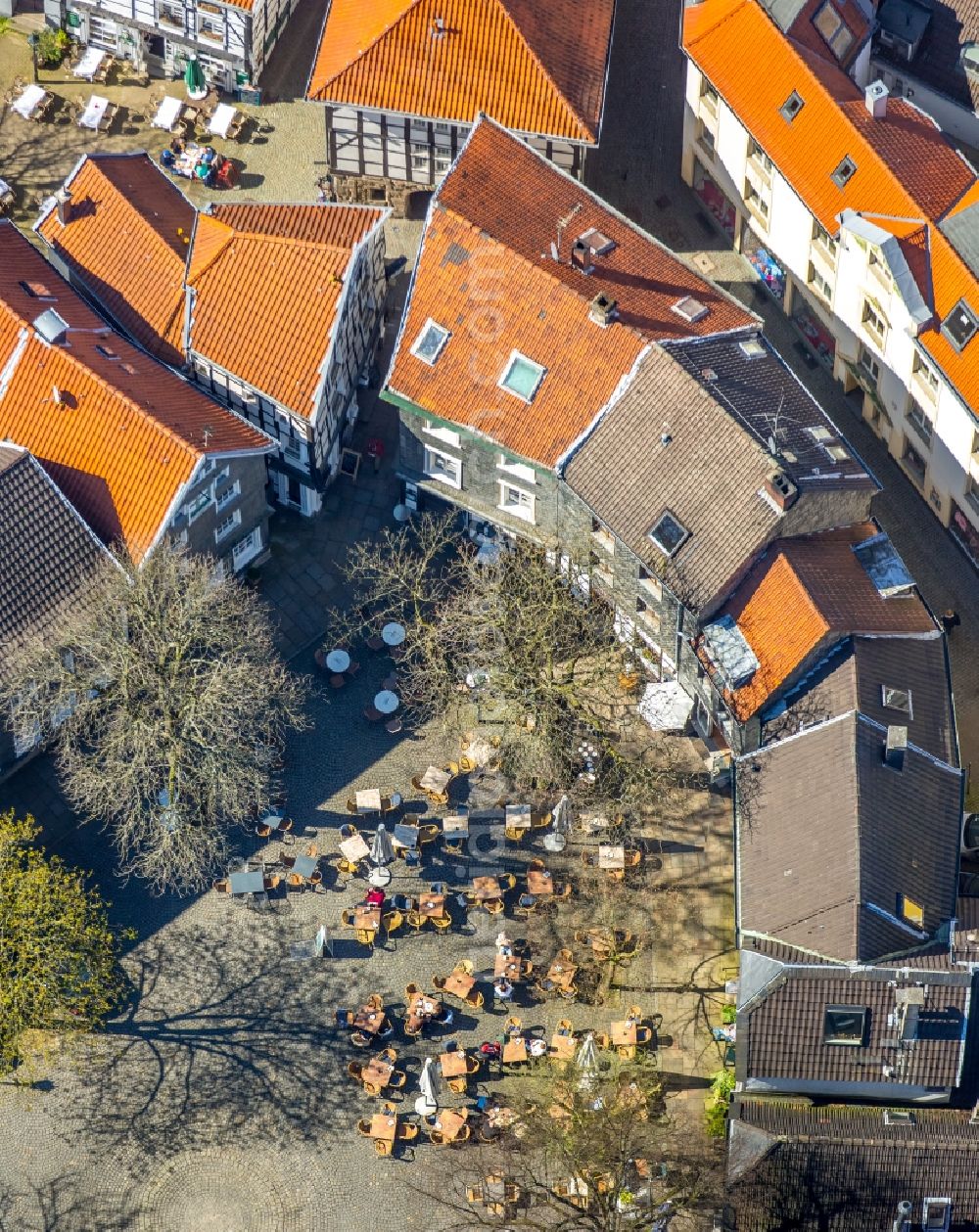 Aerial image Hattingen - Tables and benches of open-air restaurants on Kirchplatz in Hattingen in the state North Rhine-Westphalia