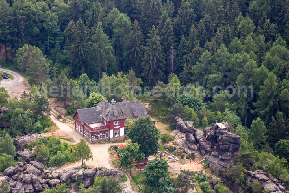 Aerial photograph Oybin - Tables and benches of open-air restaurants Toepferbaude in Oybin in the state Saxony, Germany