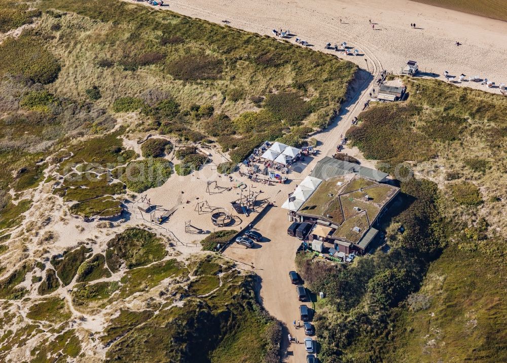 Aerial image Sylt - Tables and benches of open-air restaurants on Weststrand in the district Rantum (Sylt) in Sylt in the state Schleswig-Holstein, Germany