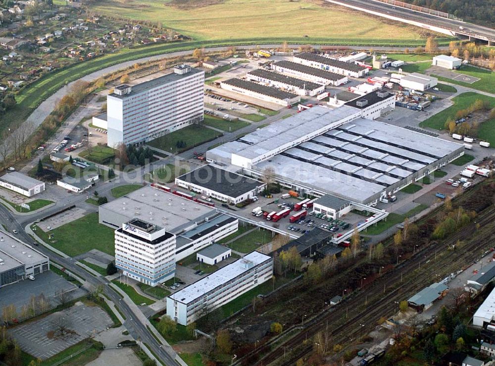 Aerial photograph Chemnitz - 14.11.2004 Chemnitz Der TLG Gewerbepark Kiremun bietet am Chemnitzbogen ideale Bedingungen für Industrie, Handwerk, Gewerbe und Büros.TLG Gewerbepark Kiremun GmbH,Bornaer Straße 205,09114 Chemnitz,Geschäftsführer: Dipl.-Ing. Dipl.-Betriebswirt Michael Drechsler Handelsregister: HRB 1267, eingetragen beim Amtsgericht Chemnitz Telefon: (0049) 03 71 - 474 1001,Fax: (0049) 03 71 - 474 1005 eMail: info@kiremun.de,Achim Walder: