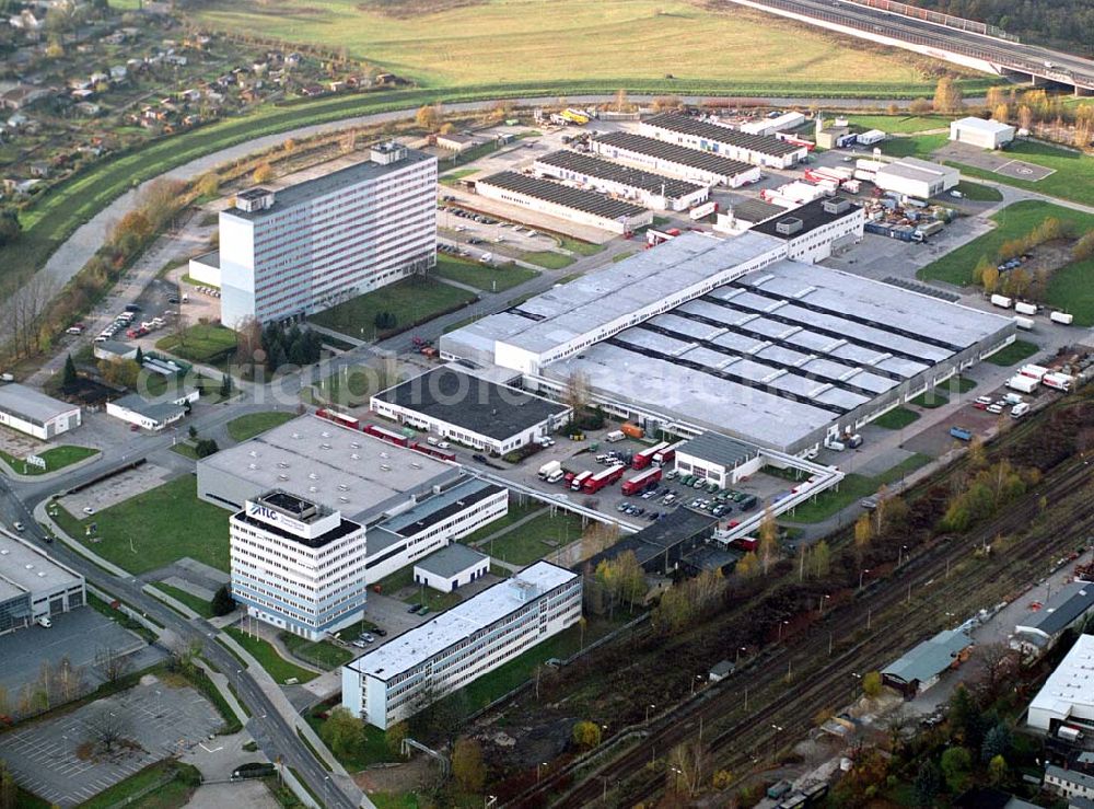 Chemnitz from above - 14.11.2004 Chemnitz Der TLG Gewerbepark Kiremun bietet am Chemnitzbogen ideale Bedingungen für Industrie, Handwerk, Gewerbe und Büros.TLG Gewerbepark Kiremun GmbH,Bornaer Straße 205,09114 Chemnitz,Geschäftsführer: Dipl.-Ing. Dipl.-Betriebswirt Michael Drechsler Handelsregister: HRB 1267, eingetragen beim Amtsgericht Chemnitz Telefon: (0049) 03 71 - 474 1001,Fax: (0049) 03 71 - 474 1005 eMail: info@kiremun.de,Achim Walder: