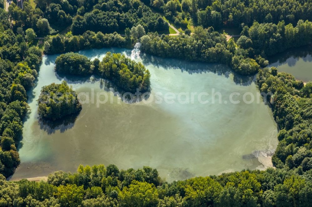 Bochum from above - Ponds and Morast- water surface in a pond landscape in Bochum in the state North Rhine-Westphalia, Germany