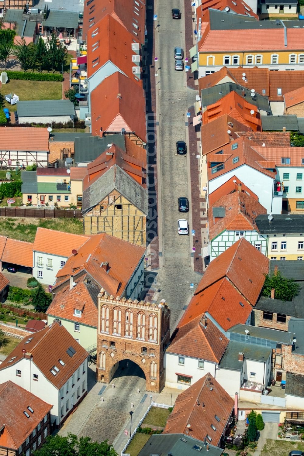 Aerial image Malchin - Gate building Steintor the rest of the former historic city walls in Malchin in the state Mecklenburg - Western Pomerania