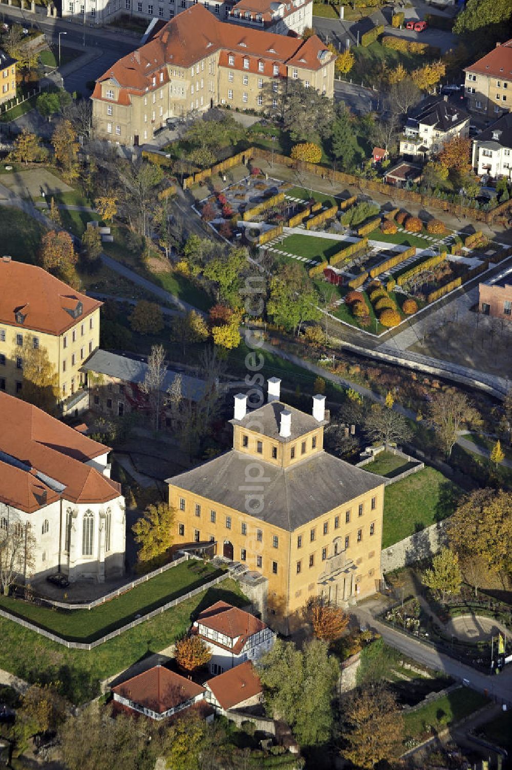 Aerial photograph Zeitz - Das barocke Torhaus von Schloss Moritzburg. The baroque gatehouse of Castle Moritzburg.