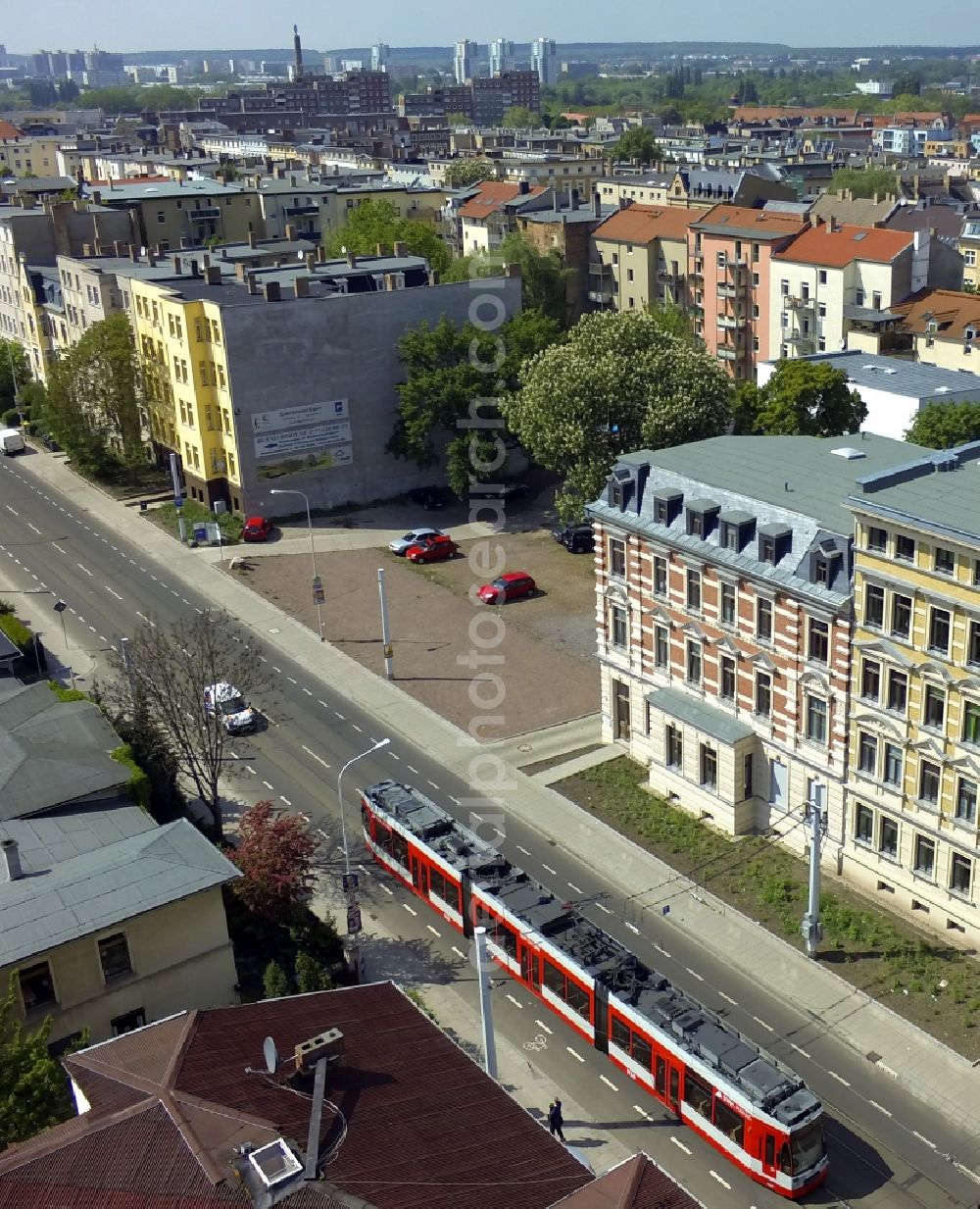 Halle (Saale) from the bird's eye view: View of the road Torstrasse in Halle ( Saale ) in the state Saxony-Anhalt