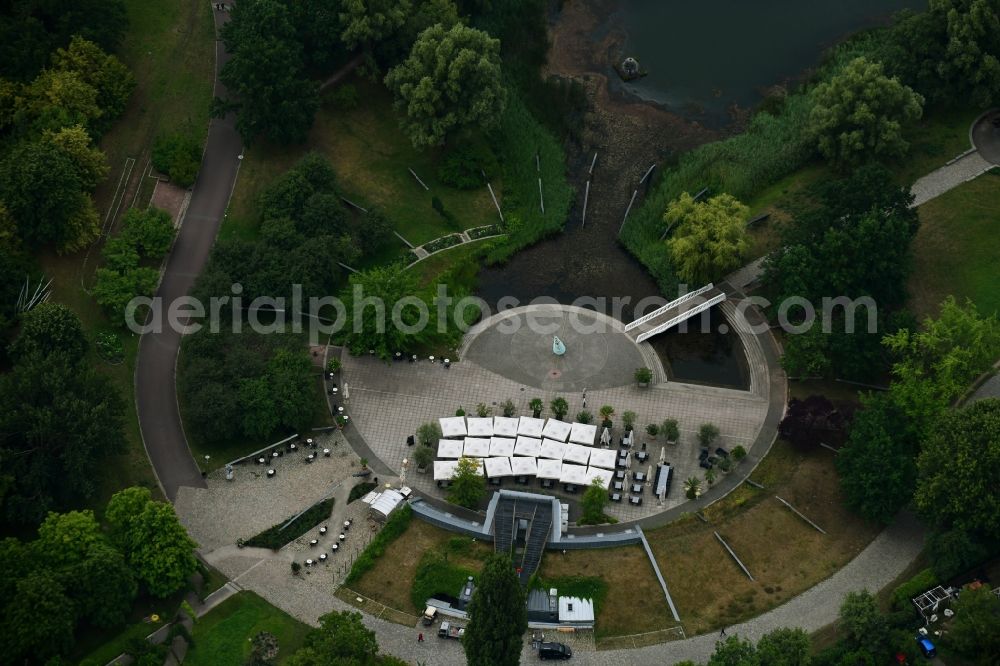 Aerial image Berlin - Tourist attraction and sightseeing Largest sundial in Europe in Britzer Garten in the district Neukoelln in Berlin, Germany