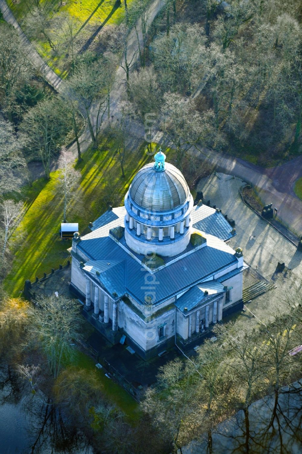 Dessau from above - Tourist attraction and sightseeing Mausoleum Dessau in Tierpark in the district Ziebigk in Dessau in the state Saxony-Anhalt, Germany