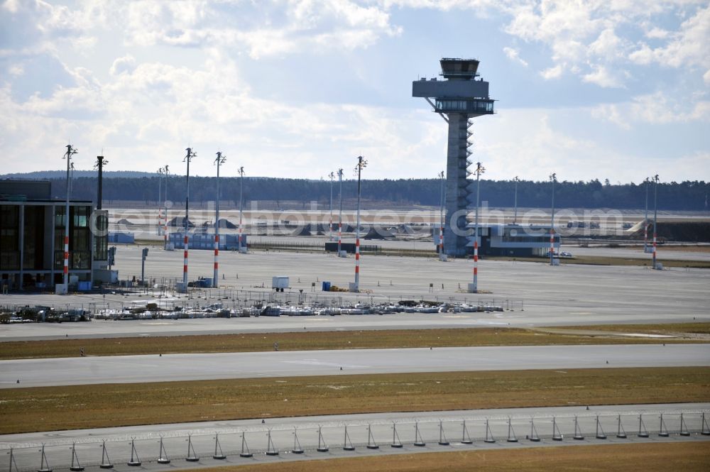 Aerial photograph Schönefeld - Tower of DFS German Air Traffic Control GmbH on the runways of the BER Airport in Schoenefeld in Brandenburg