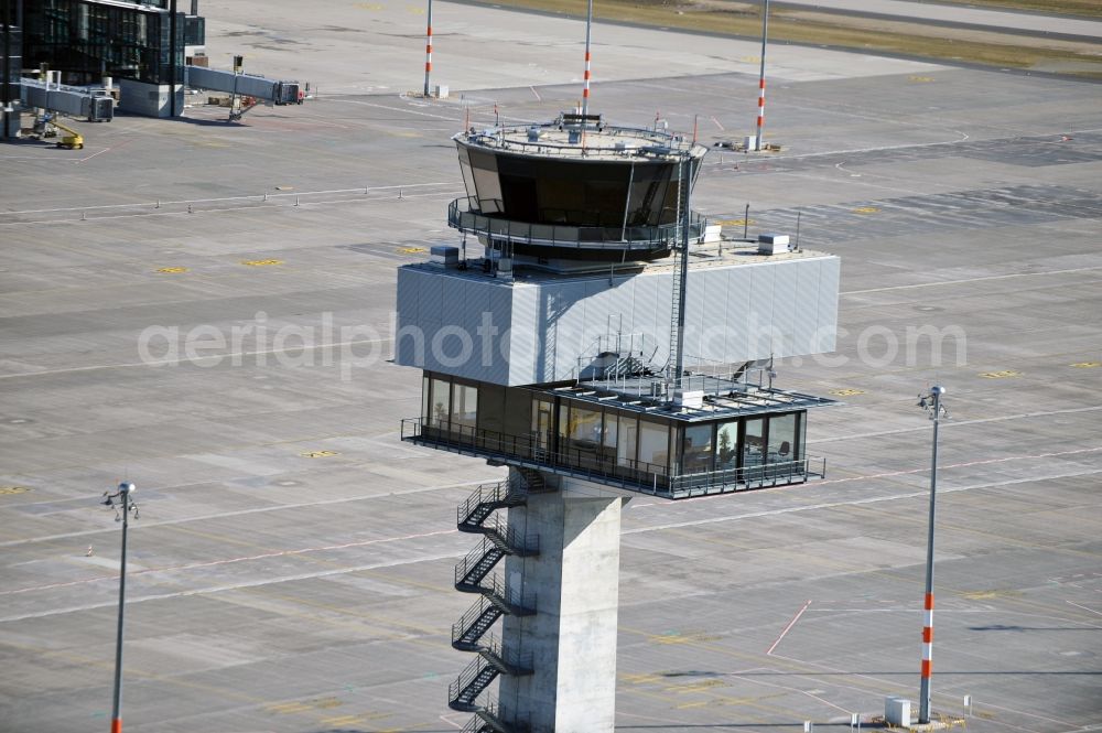 Aerial photograph Schönefeld - Tower of DFS German Air Traffic Control GmbH on the runways of the BER Airport in Schoenefeld in Brandenburg