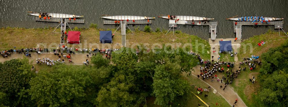 Aerial image Witten - Blick auf ein Trainingscamp für Drachenbootrennen auf der Ruhr. The training camp for dragon boat races on the Ruhr.