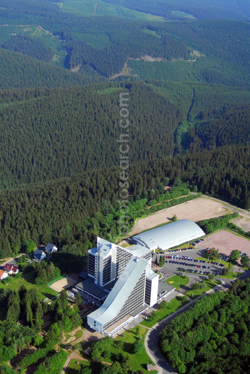 Aerial image Oberhof - Blick auf das Treff Hotel Panorama Oberhof in der Theodor-Neubauer-Straße 29 in 98559 Oberhof Telefon: (03 68 42) 5 00 Telefax: (03 68 42) 2 25 54