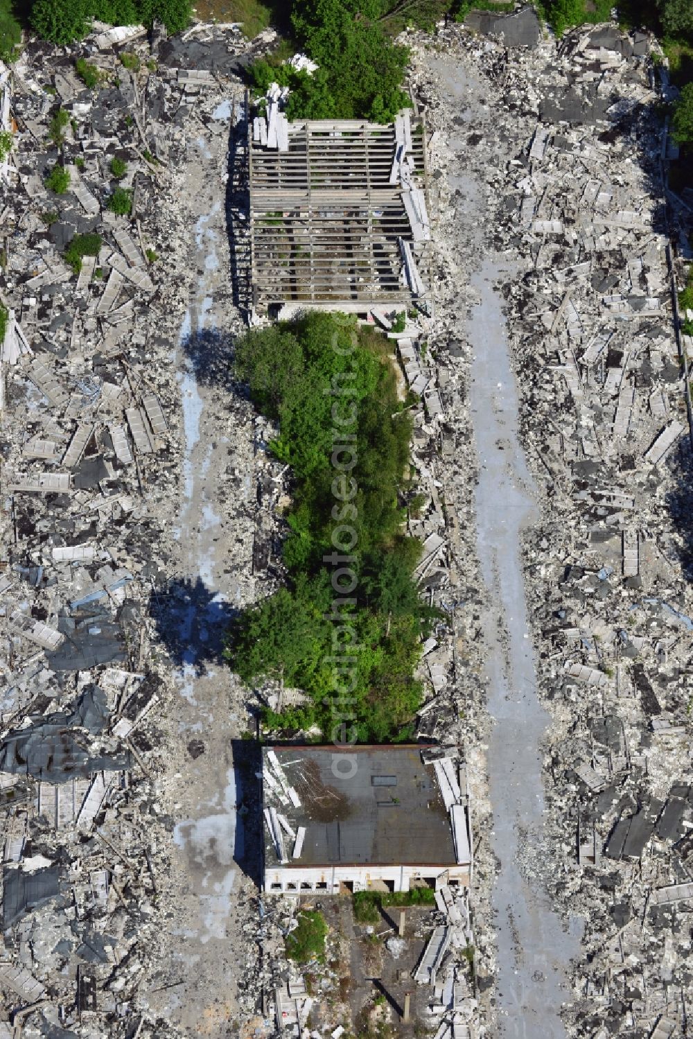 Aerial photograph Schönow - Rubble remains of the demolished building ruins of former NVA of the GDR properties at Schoenow in Brandenburg