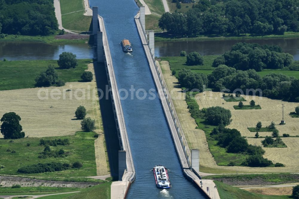 Hohenwarthe from above - Trough bridge from the Mittelland Canal over the River Elbe to the Elbe-Havel Canal to the waterway intersection in Hohenwarthe in Saxony-Anhalt