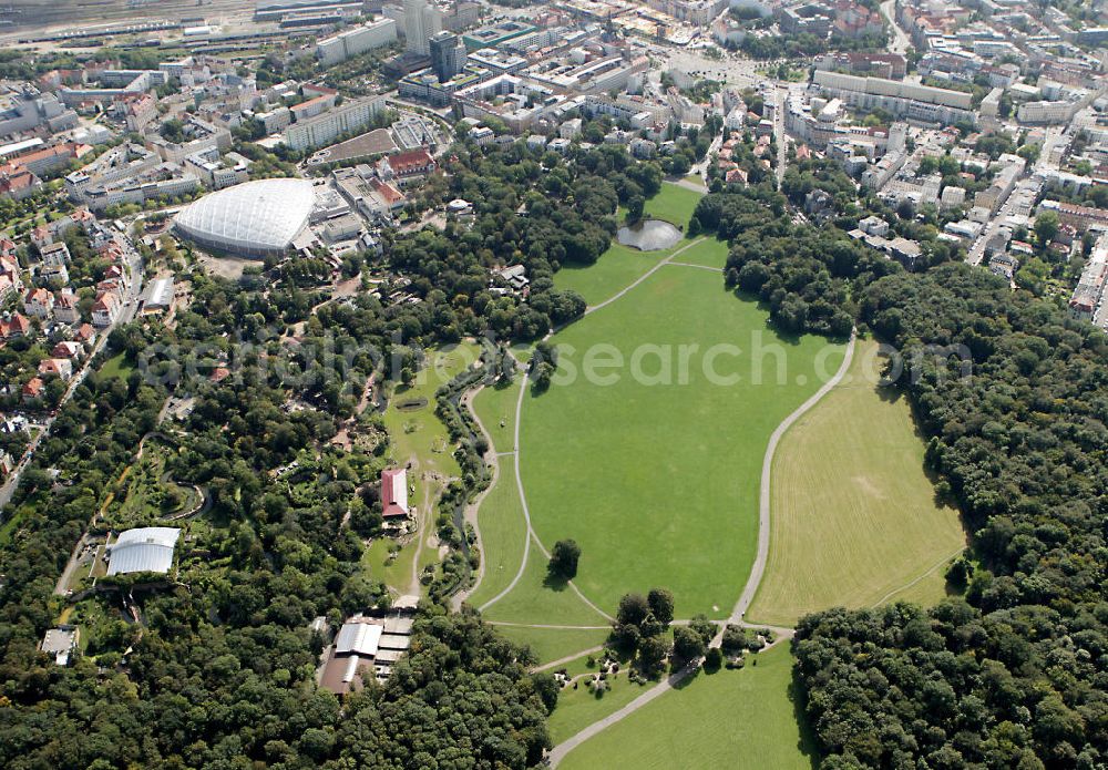 Aerial photograph Leipzig - Blick auf den Neubau der Riesentropenhalle Gondwanaland im Zoo Leipzig. In der Erlebniswelt wird die Urzeit lebendig als Afrika, Südamerika und Teile Asiens noch eine gemeinsame Landmasse bildeten. Die Eröffnung ist für 2011 geplant. View of the new construction of the giant tropical hall Gondwanaland in the Leipzig Zoo. The opening is planned for 2011.