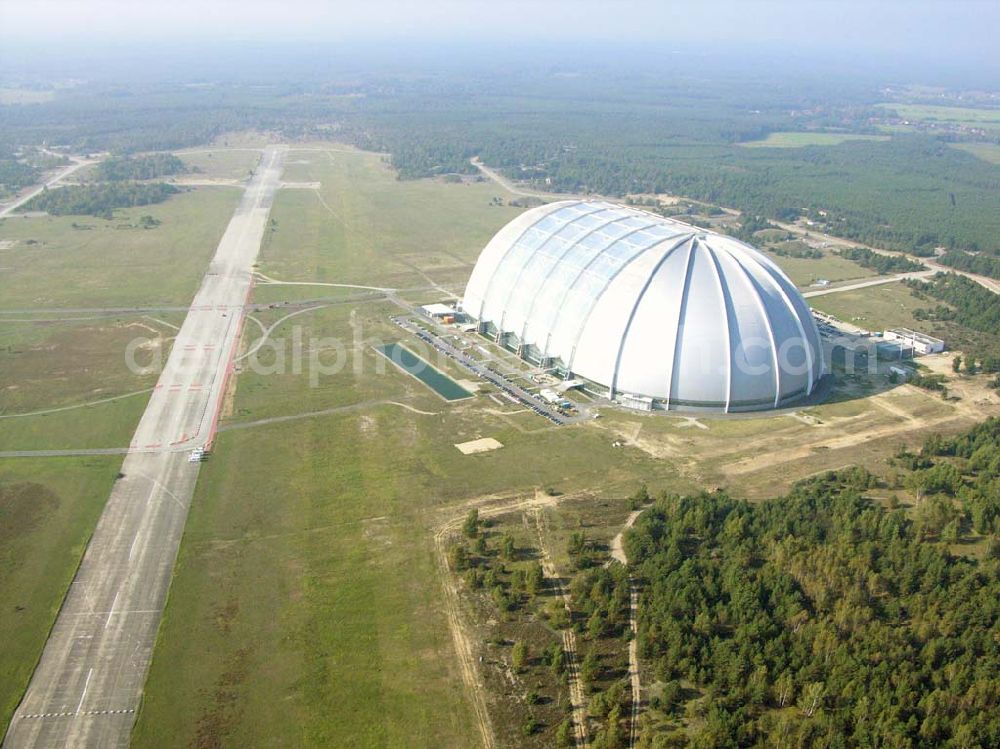 Aerial image Krausnick - Tropical Islands Resort ist ein als künstliche Tropenlandschaft angelegter Freizeitpark in der größten freitragenden Halle der Welt, 60 km südlich von Berlin. Postanschrift: Tropical Island Management GmbH, Tropical-Islands-Allee 1, 15910 Krausnick, Service-Telefon Tel. (+49) 03 54 77 - 60 50 50, Fax: +49 (0) 35477-60-31 29, e-mail: welcome@my-tropical-islands.com