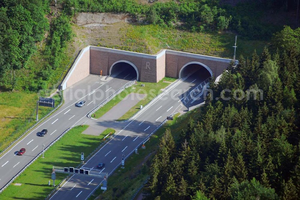 Aerial image Zella-Mehlis - Blick auf den Tunnel Berg Bock - mit 2738 m der drittlängste zweiröhrige Straßentunnel Deutschlands. Er ist Teil der Autobahn A 71, zwischen der Anschlussstelle Suhl/Zella-Mehlis und dem Autobahndreieck Suhl, unterquert er den Berg Glaskopf (709 m), dessen Nebenberg (681 m) Bock genannt wird. Glaskopf und Bock gehören zu dem zwischen Zella-Mehlis und Suhl gelegenen Höhenzug Domberg-Schwarzer Kopf.