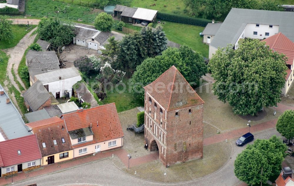 Usedom from the bird's eye view: Tower building aAnklamer Tor in Usedom in the state Mecklenburg - Western Pomerania, Germany